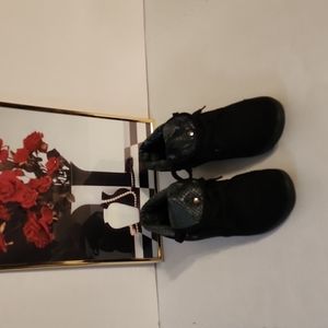 Call It Spring Black and Faux Snake Skin Bootie Boots Size 8.5